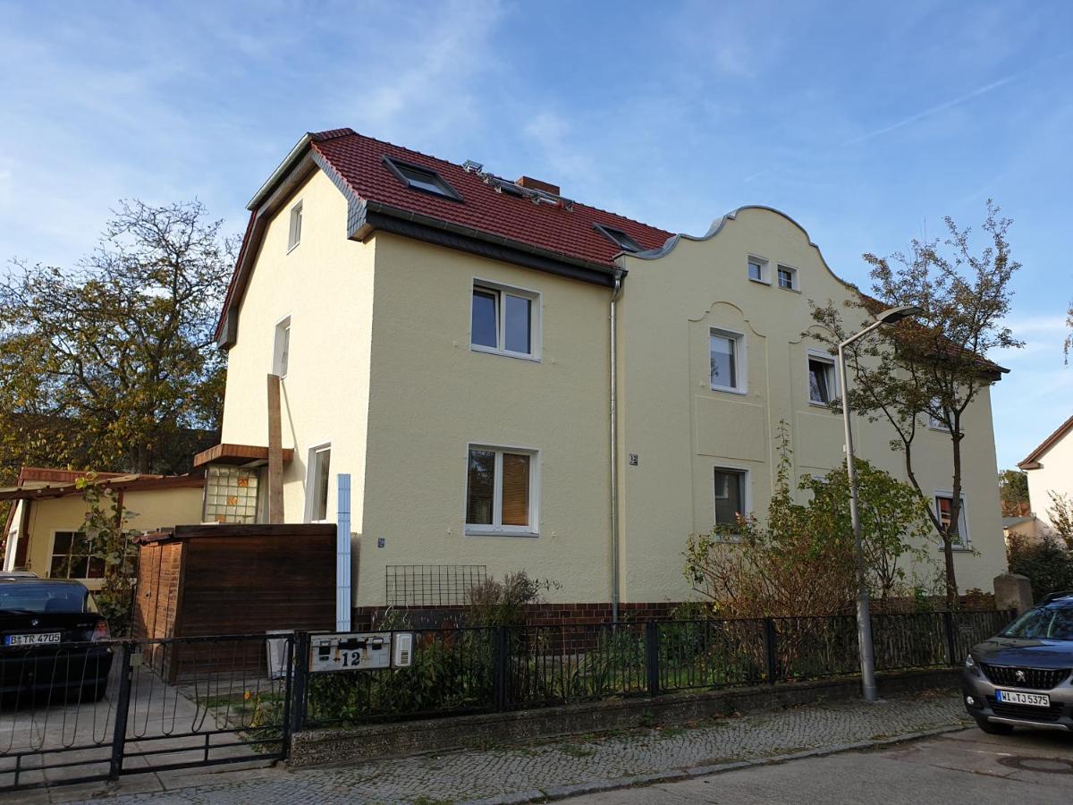 Helles Apartment In Berlin-Mariendorf المظهر الخارجي الصورة